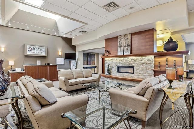9340 E Center Avenue 6C, Denver, CO 80247