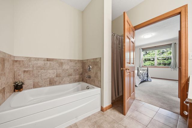5090 Kelly Court, White Bear Lake, MN 55110