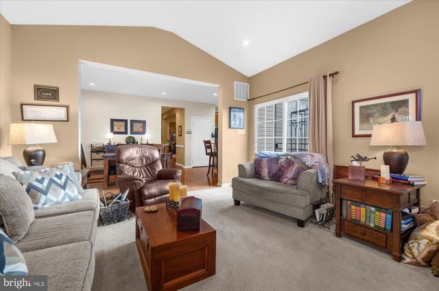 108 HARTMAN RD, Pottstown, PA 19465