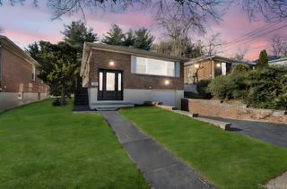 73-30 244th Street, Flushing, NY 11362