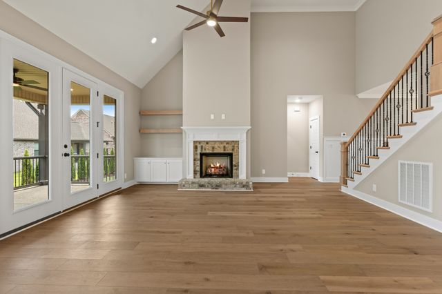 2040 WT Chandler Blvd #78, Gallatin, TN 37066