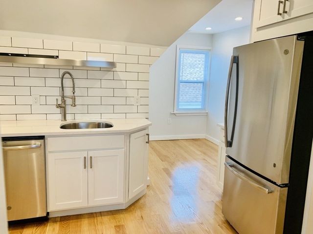 39 Bucknam 3, Everett, MA 02149