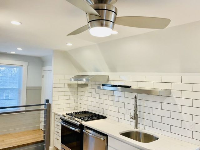 39 Bucknam 3, Everett, MA 02149