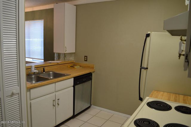 2200 MARSH POINT Road, Neptune Beach, FL 32266