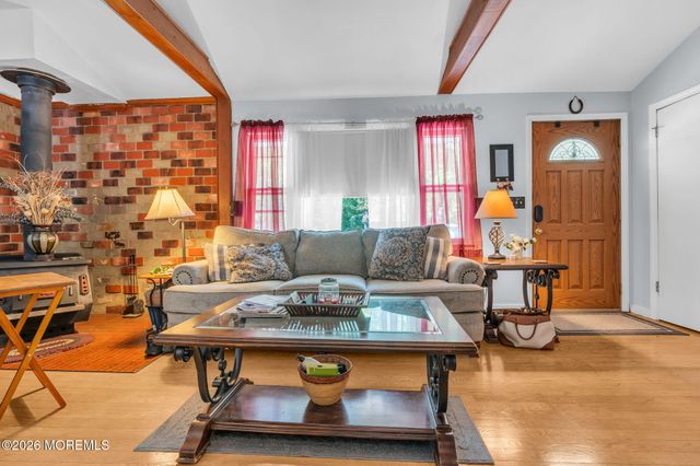 495 Cobain Road, Jackson, NJ 08527