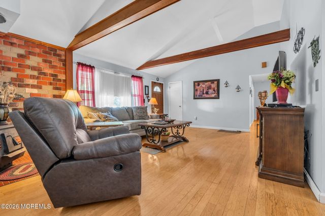 495 Cobain Road, Jackson, NJ 08527