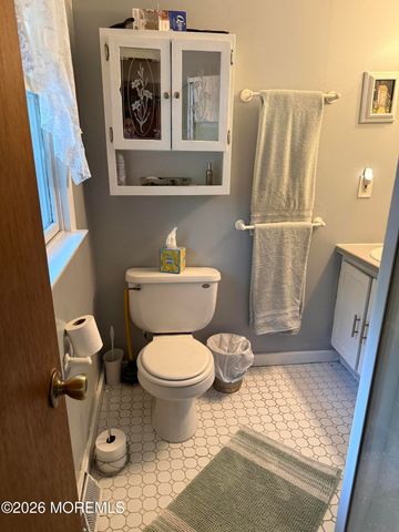 495 Cobain Road, Jackson, NJ 08527