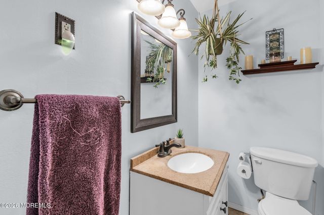 495 Cobain Road, Jackson, NJ 08527