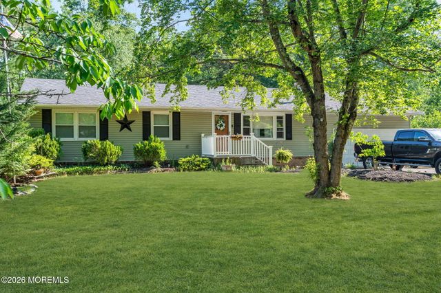 495 Cobain Road, Jackson, NJ 08527