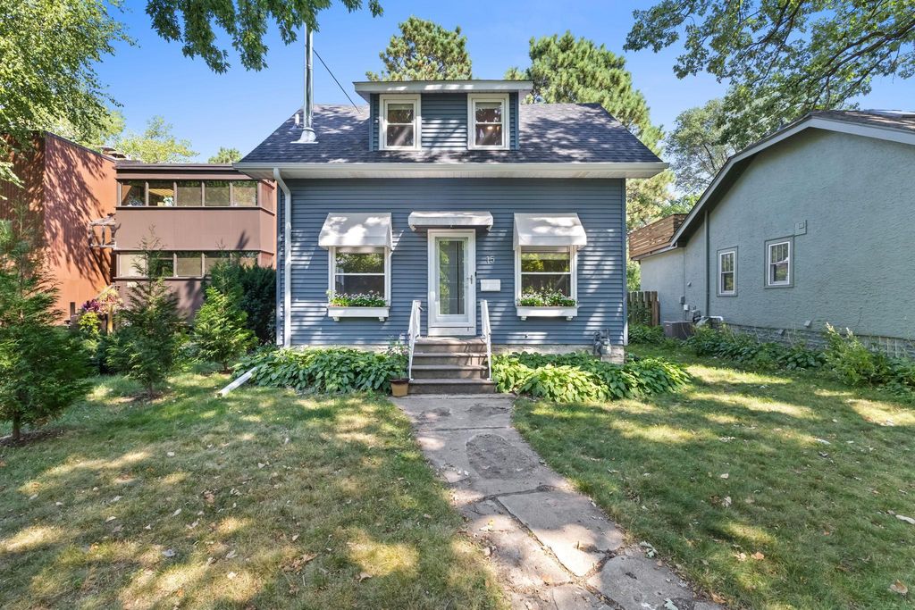 15 Sheridan Avenue S, Minneapolis, MN 55405 — exterior