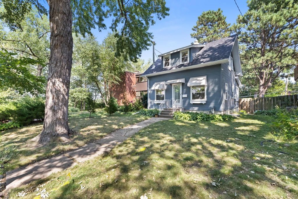 15 Sheridan Avenue S, Minneapolis, MN 55405 — photo 2