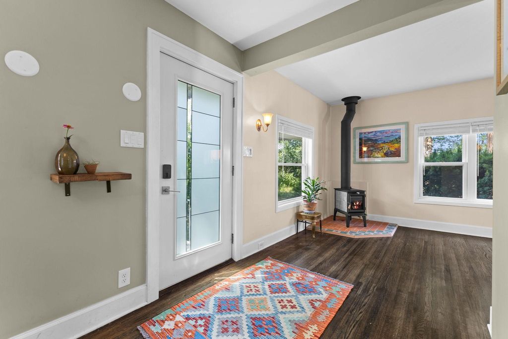 15 Sheridan Avenue S, Minneapolis, MN 55405 — photo 3