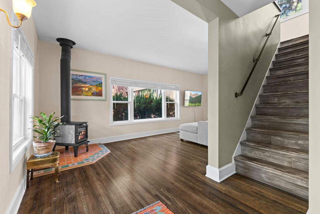 15 Sheridan Avenue S, Minneapolis, MN 55405 — photo 4