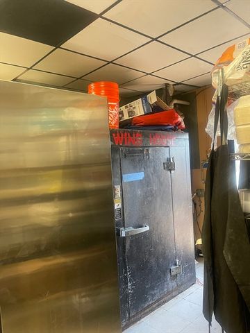 197 North St, Newton, MA 02460