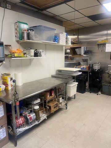 197 North St, Newton, MA 02460