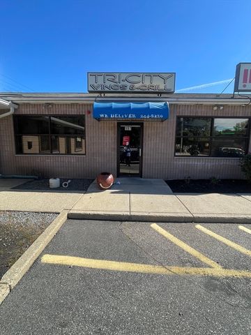 197 North St, Newton, MA 02460