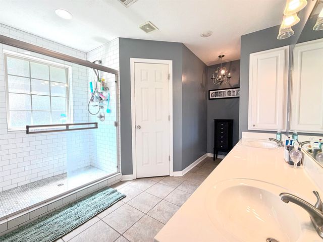 63 Rebecca Lane, Searcy, AR 72143