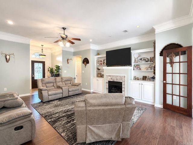 63 Rebecca Lane, Searcy, AR 72143