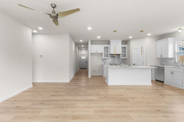 3101 Crenshaw Avenue, Fort Worth, TX 76105