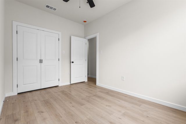 3101 Crenshaw Avenue, Fort Worth, TX 76105