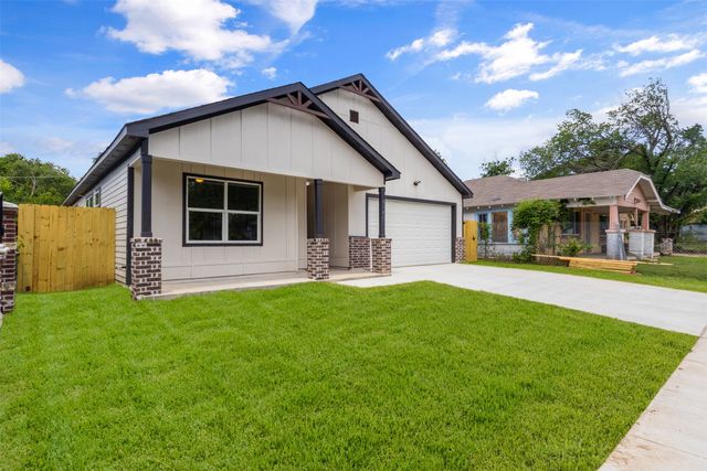 3101 Crenshaw Avenue, Fort Worth, TX 76105