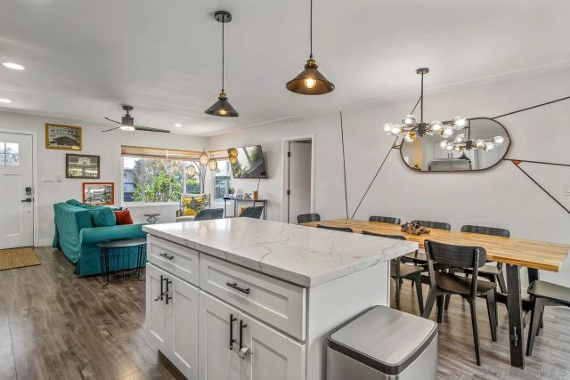 3109 Hawk Str, San Diego, CA 92103