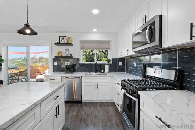 3109 Hawk Str, San Diego, CA 92103