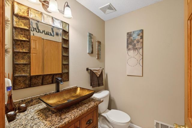 12210 51st Avenue N, Plymouth, MN 55442