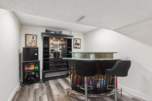 12210 51st Avenue N, Plymouth, MN 55442