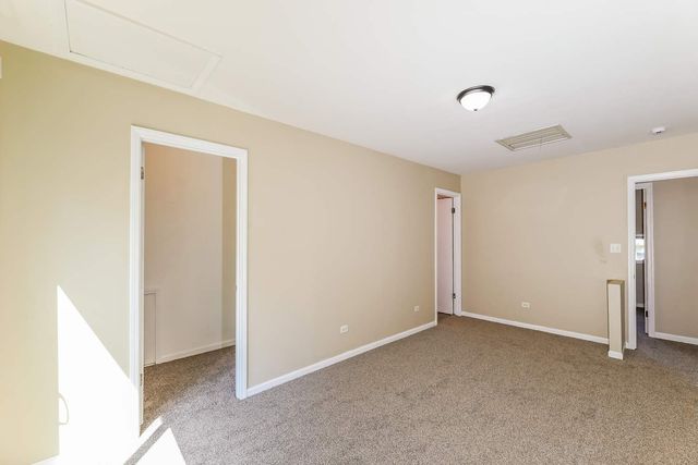 911 Paul Street, Mchenry, IL 60051