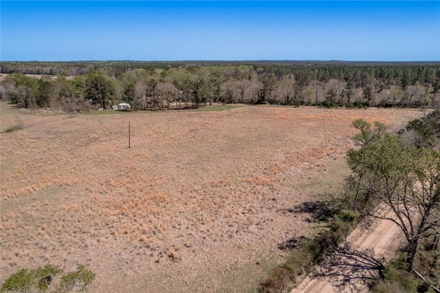 NA Kickapoo Road, Groveton, TX 75845