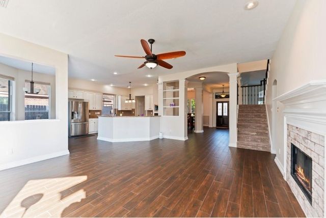 8715 Andante Drive, Houston, TX 77040