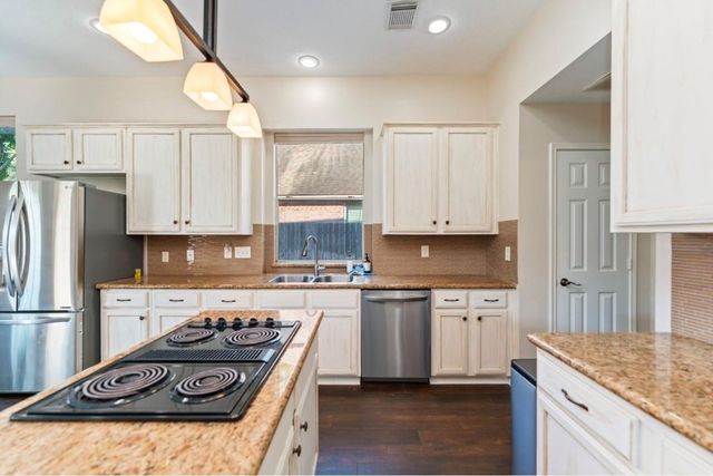 8715 Andante Drive, Houston, TX 77040