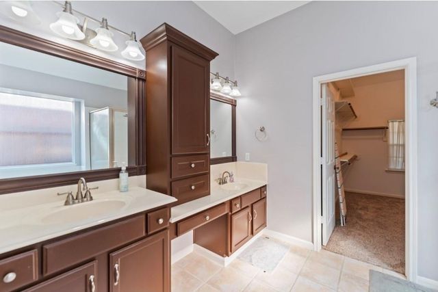 8715 Andante Drive, Houston, TX 77040