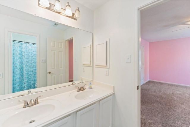 8715 Andante Drive, Houston, TX 77040