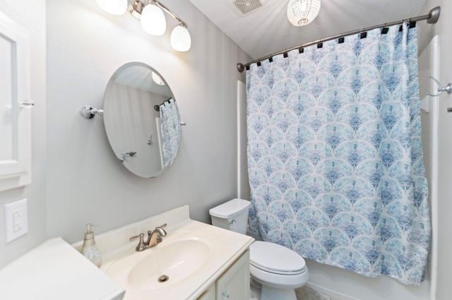 8715 Andante Drive, Houston, TX 77040