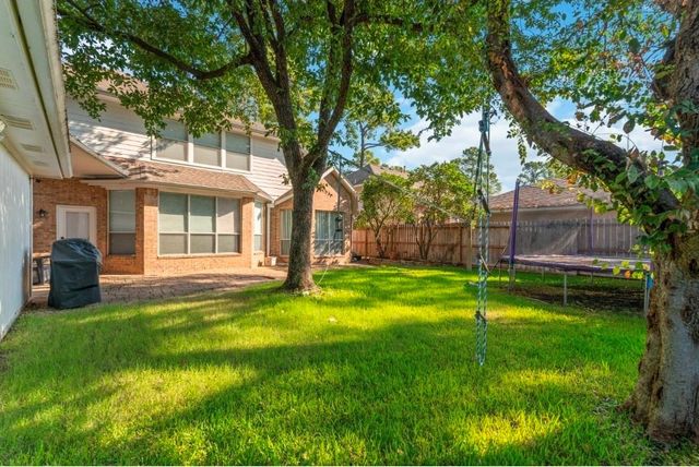 8715 Andante Drive, Houston, TX 77040