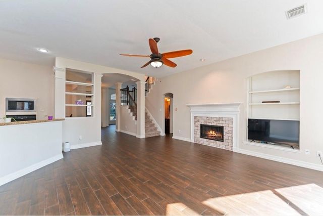 8715 Andante Drive, Houston, TX 77040