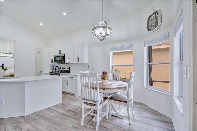 510 HARDWOOD CIRCLE, Orlando, FL 32828