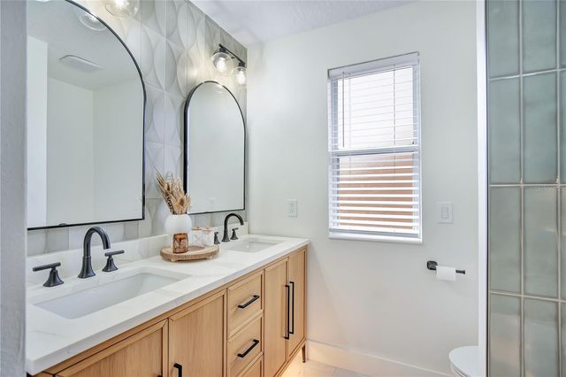510 HARDWOOD CIRCLE, Orlando, FL 32828