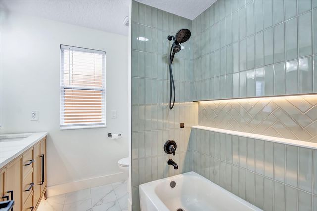 510 HARDWOOD CIRCLE, Orlando, FL 32828