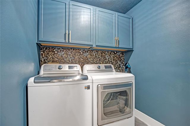 510 HARDWOOD CIRCLE, Orlando, FL 32828