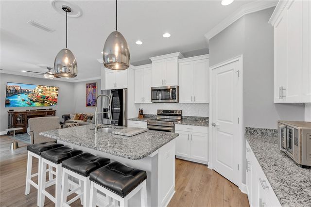 3030 W VAN BUREN DRIVE, Tampa, FL 33611