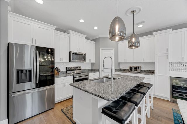 3030 W VAN BUREN DRIVE, Tampa, FL 33611