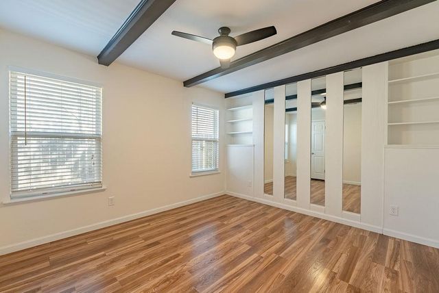 5210 Hedgewood DR, Austin, TX 78745