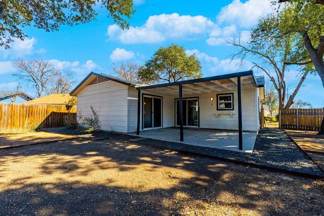 5210 Hedgewood DR, Austin, TX 78745