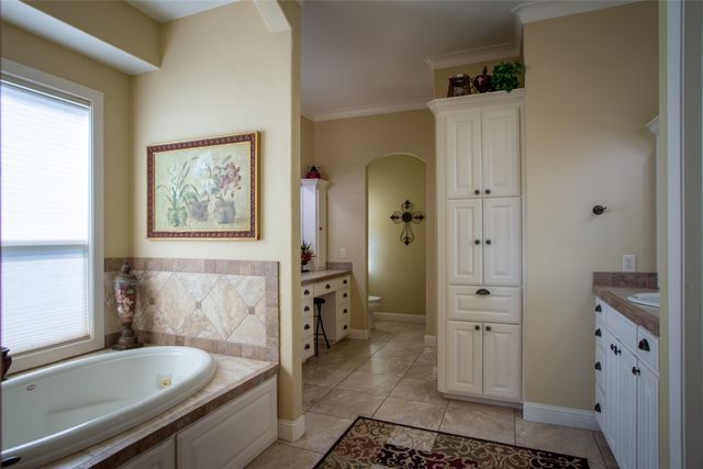 138 Bluff Creek Road, Weatherford, TX 76087