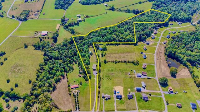 137 Hawkins Rd, Westmoreland, TN 37186