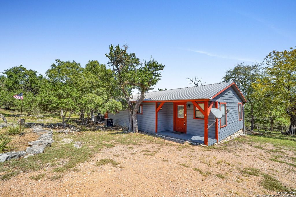 117 ANCIENT COAST RD, Fredericksburg, TX 78624
