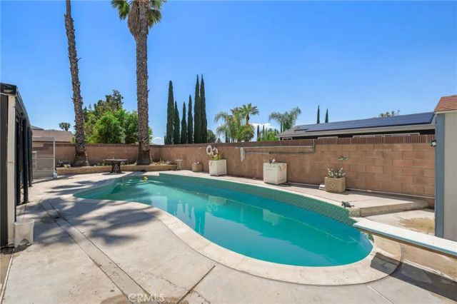 28975 Gladiolus Drive, Canyon Country, CA 91387